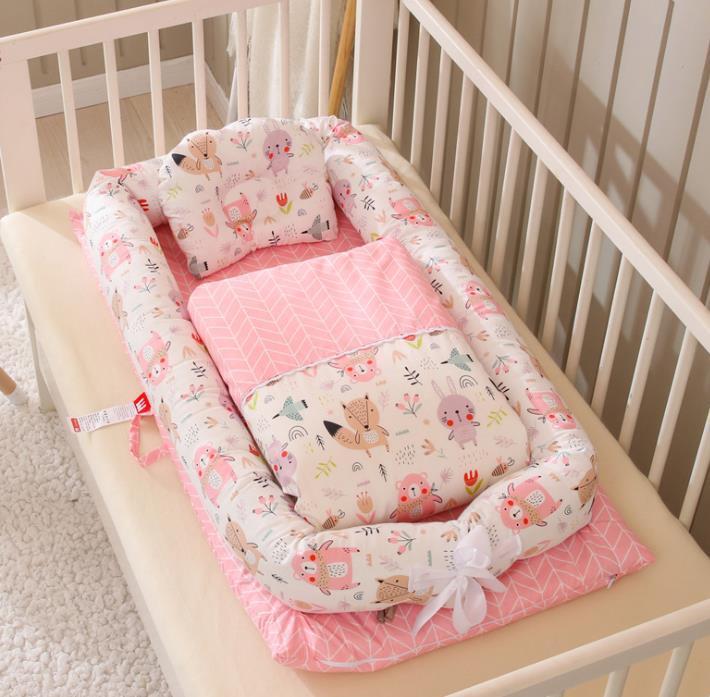 Crib Anti-pressure Newborn Foldable Portable Crib Middle Bed Baby Infant Mattress Bionic Travel bed