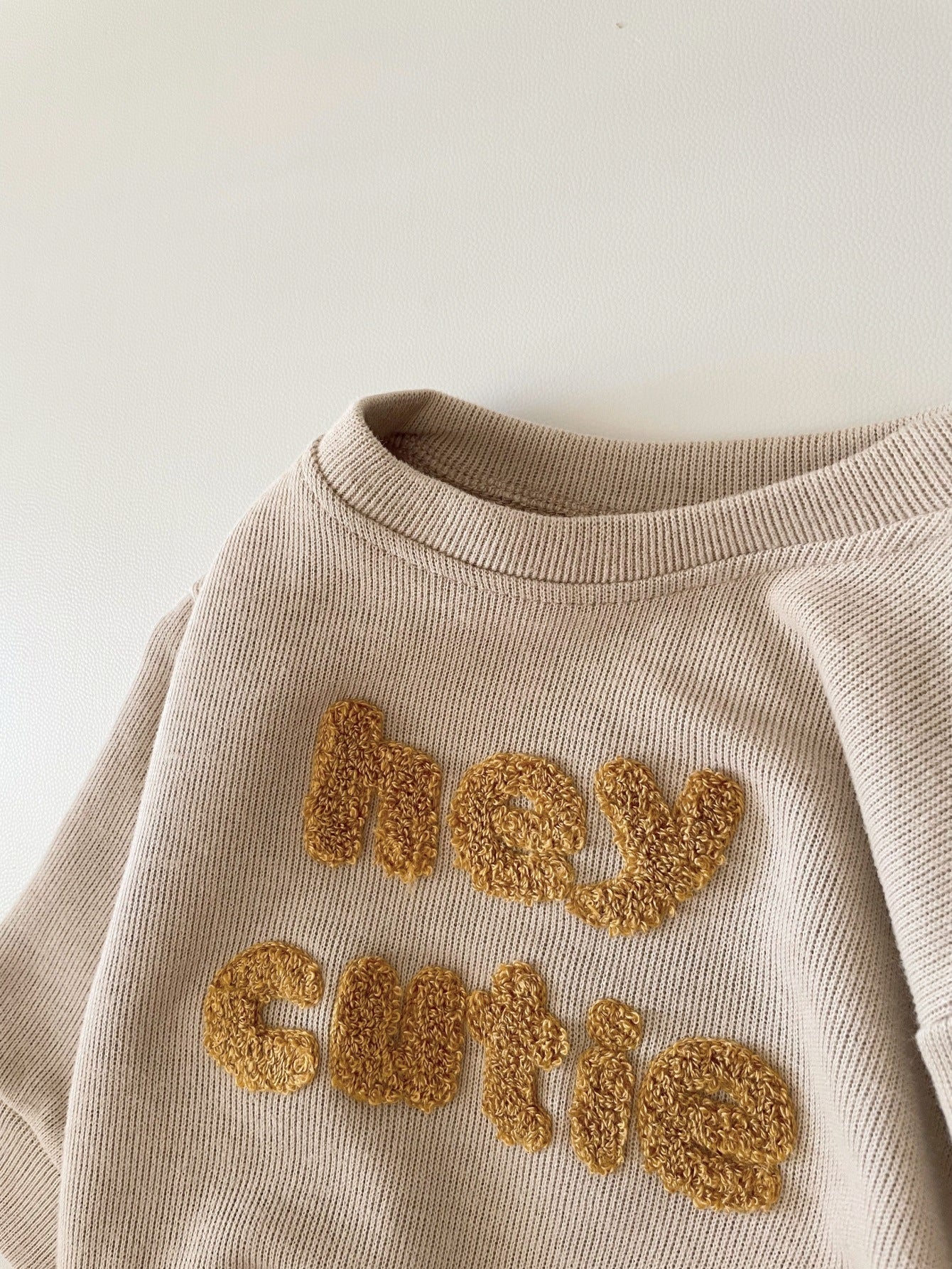 Spring And Autumn Newborn Alphabet Long Sleeve Two-piece Suit