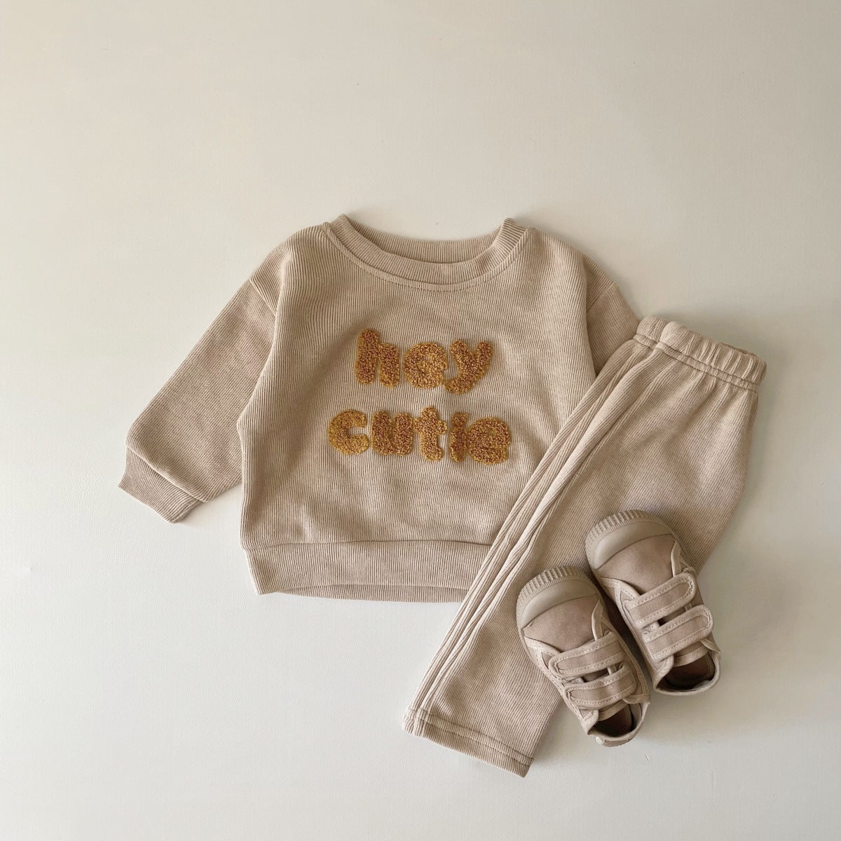 Spring And Autumn Newborn Alphabet Long Sleeve Two-piece Suit